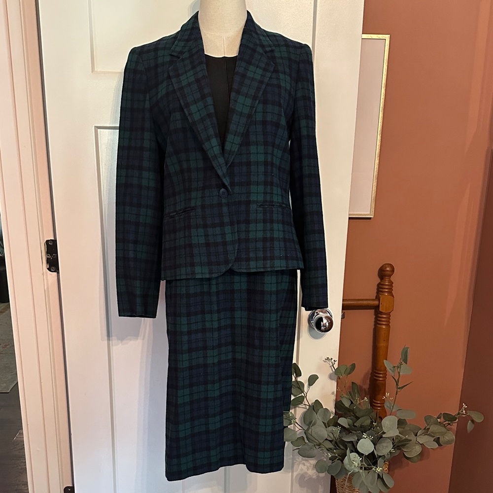 Vintage Pendleton 2-piece tartan plaid Green & Blue wool 8/12 Blazer & Skirt Set